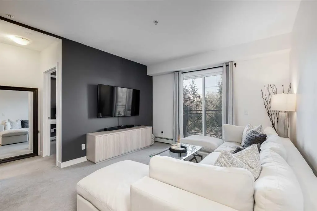 117 19 Avenue NE, #204