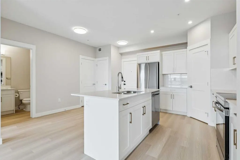 3700 Seton Avenue SE, #2405