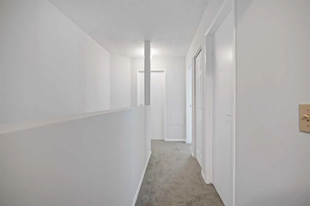 103 Taradale Drive NE