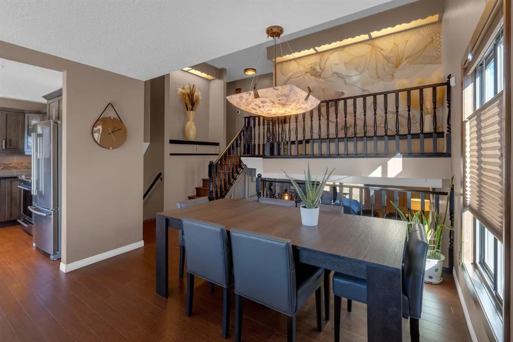 224 Ranchridge Bay NW