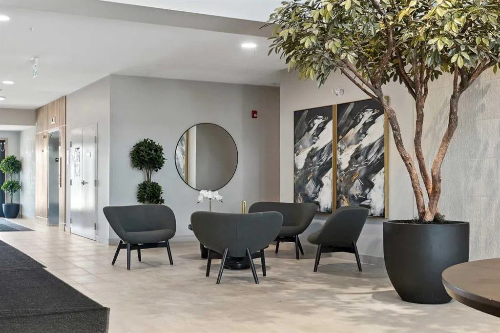 255 Les Jardins Park SE, #326