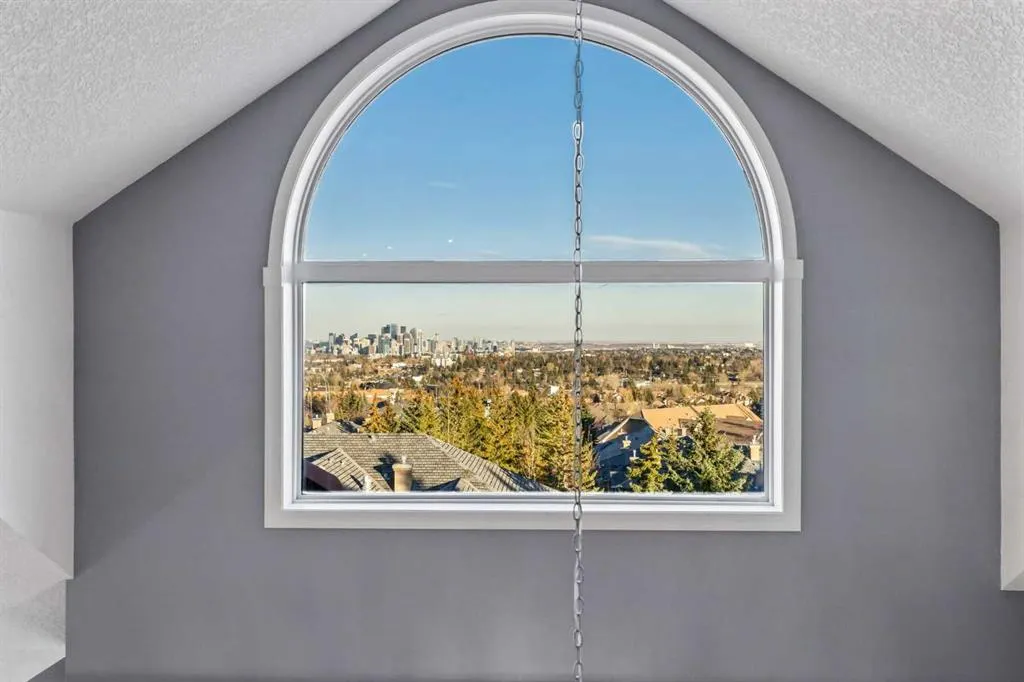 1818 Simcoe Boulevard SW, #2230