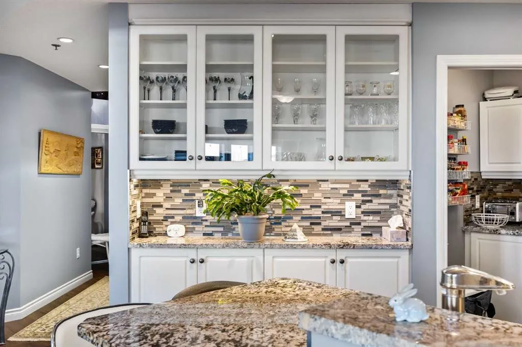 1818 Simcoe Boulevard SW, #2230