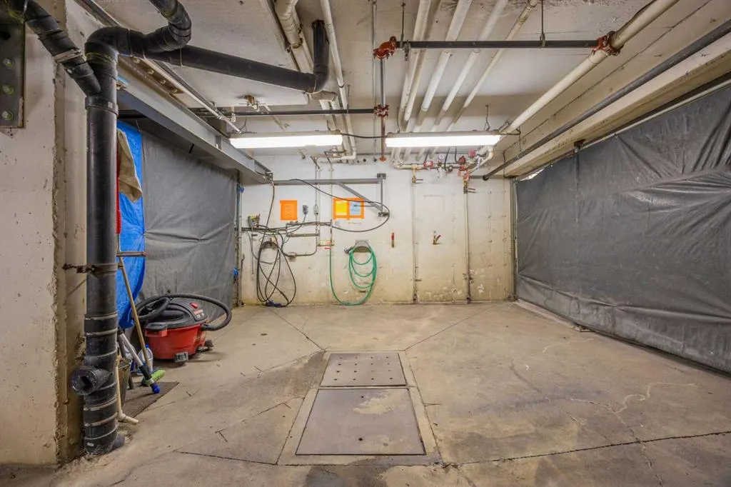 1818 Simcoe Boulevard SW, #2230