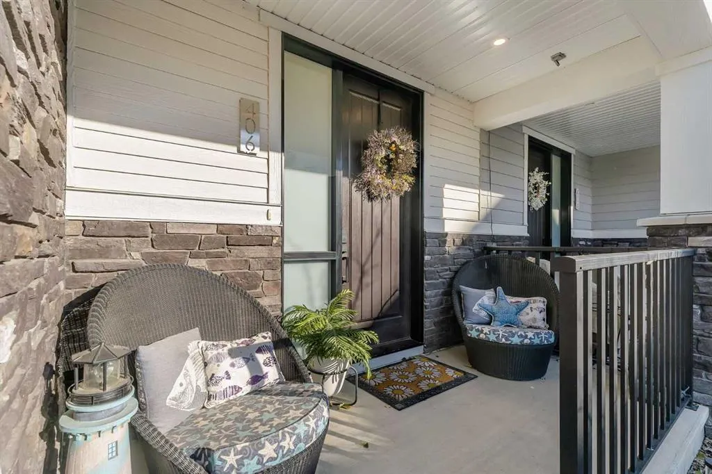 406 Crestridge Common SW