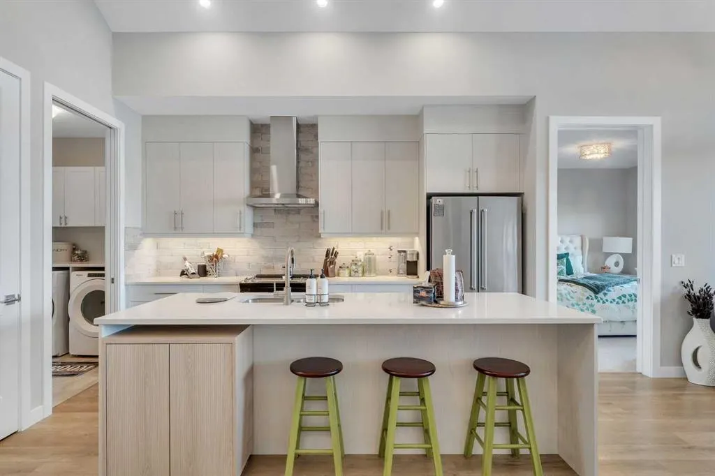 406 Crestridge Common SW