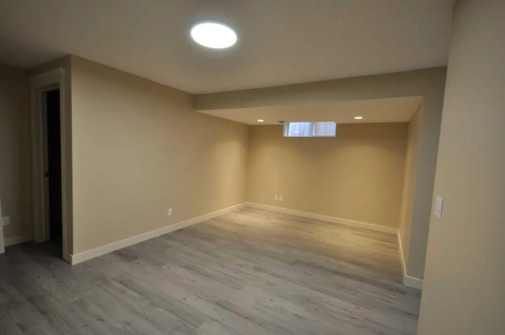 114 Silverado Plains Manor SW