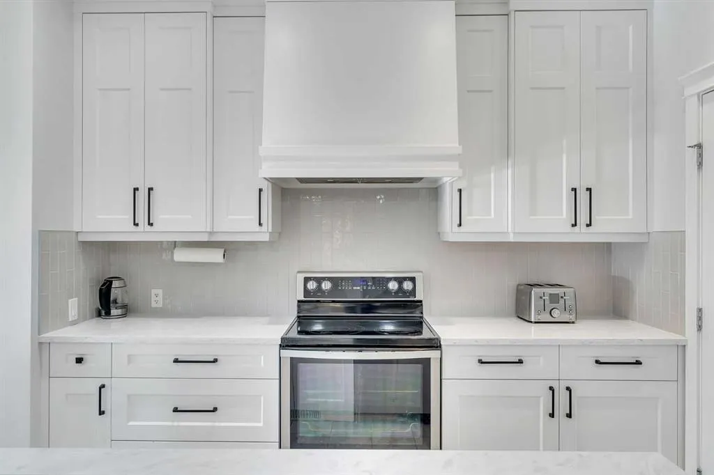 1535 Ravensmoor Way SE