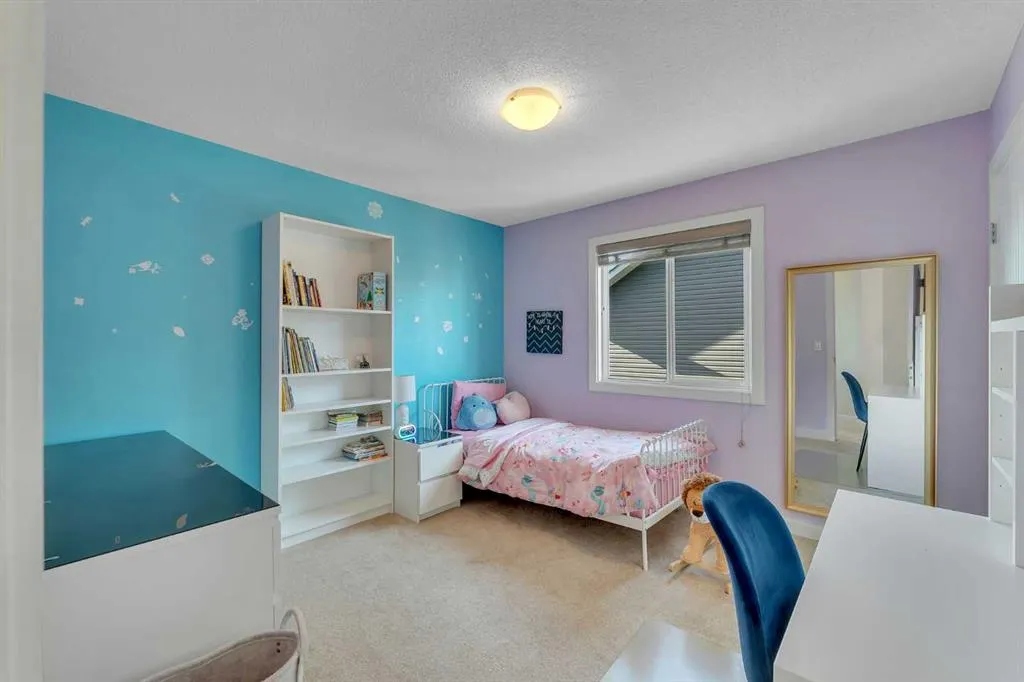 1535 Ravensmoor Way SE