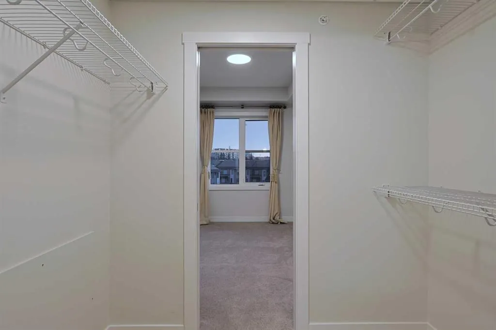 81 Arbour Lake View NW, #1401