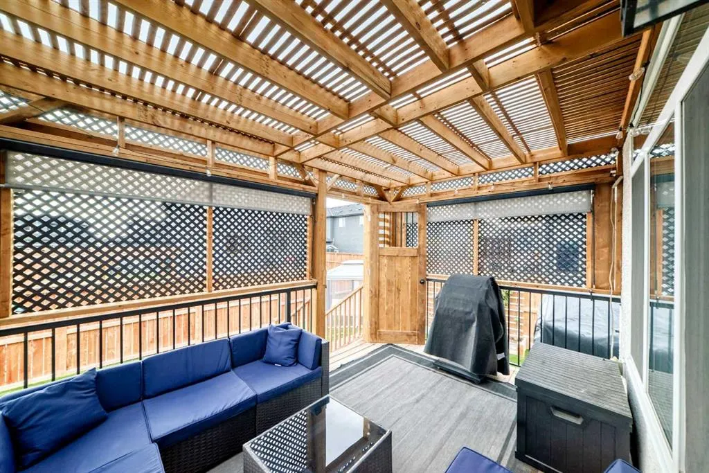 1368 Lackner Boulevard