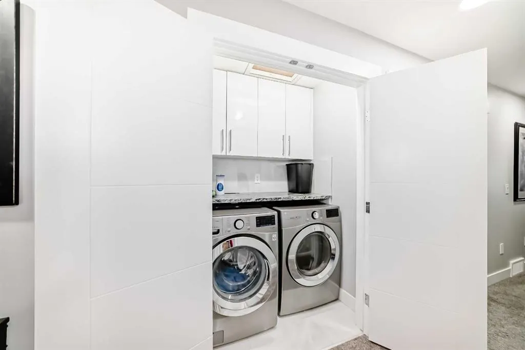 1368 Lackner Boulevard