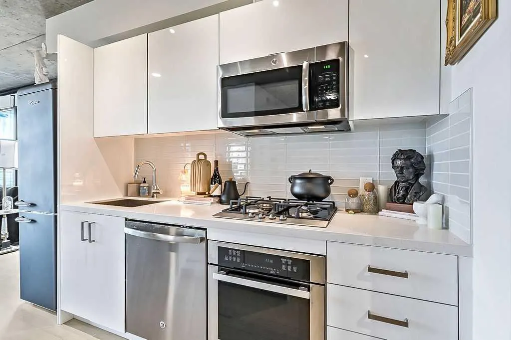 1010 6 Street SW, #903