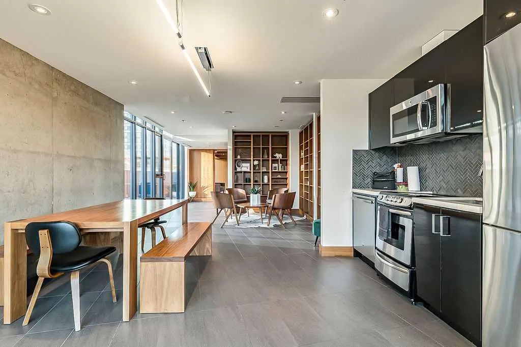 1010 6 Street SW, #903