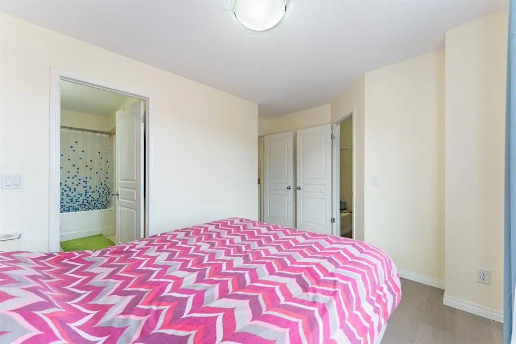 37 Auburn Bay Link SE