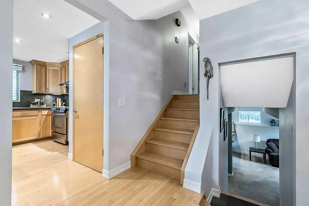 5279 Dalcroft Crescent NW