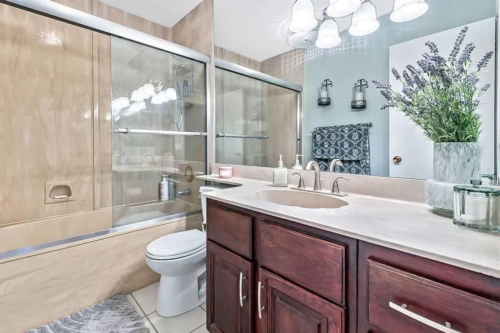 5279 Dalcroft Crescent NW