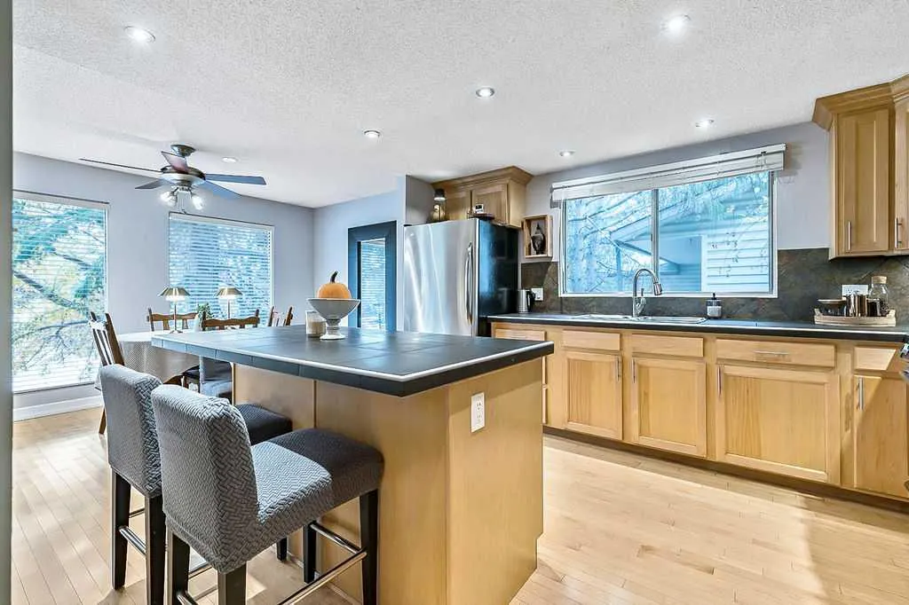 5279 Dalcroft Crescent NW