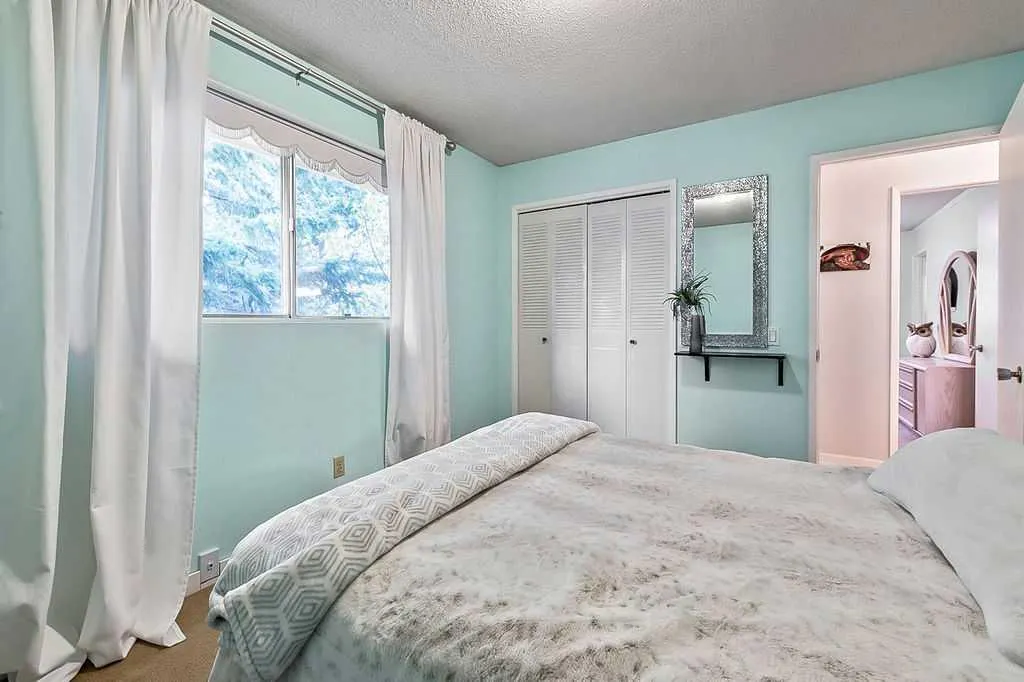 5279 Dalcroft Crescent NW