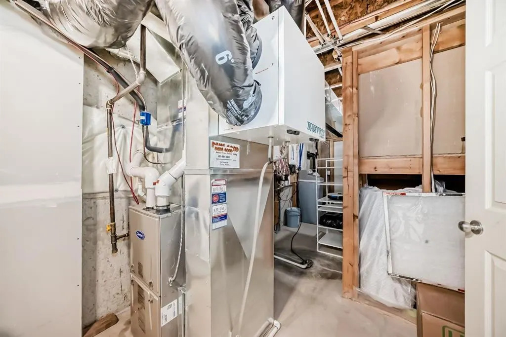 58 Panatella Lane NW