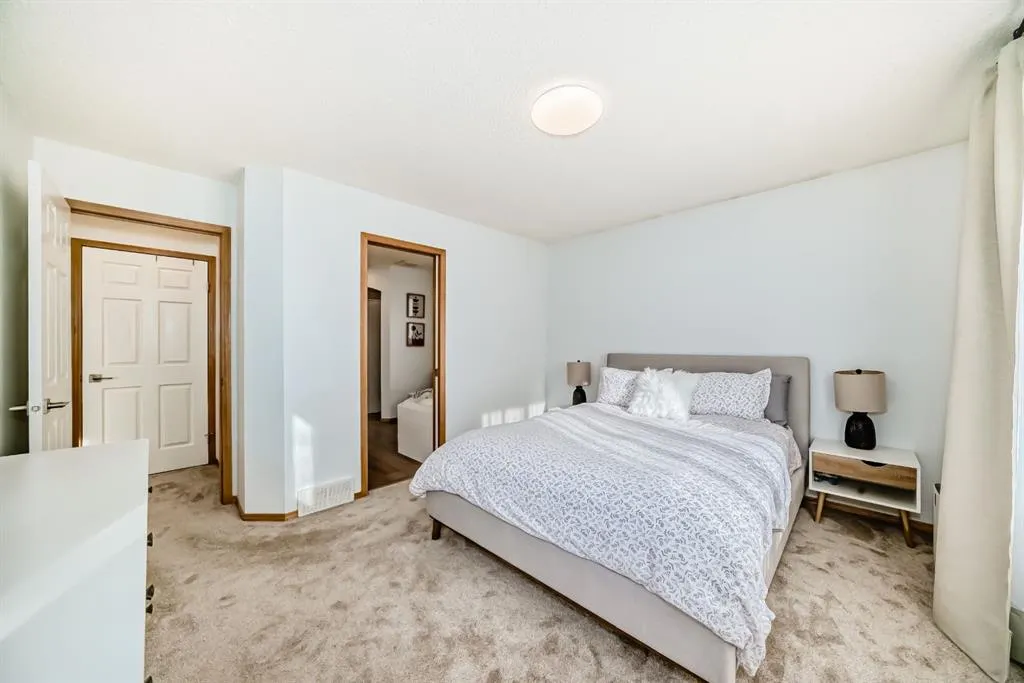 58 Panatella Lane NW