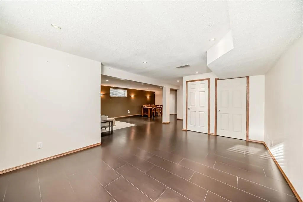 58 Panatella Lane NW