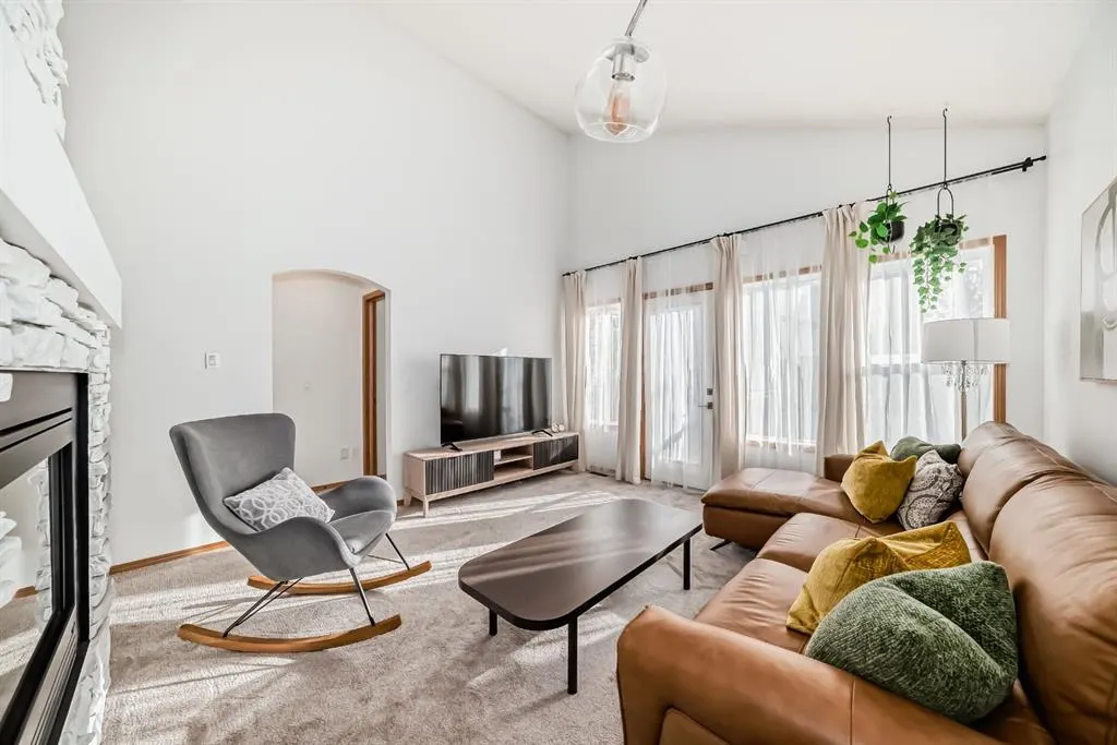 58 Panatella Lane NW