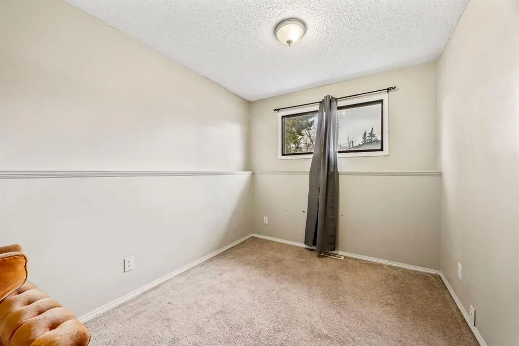 80 Templewood Road NE