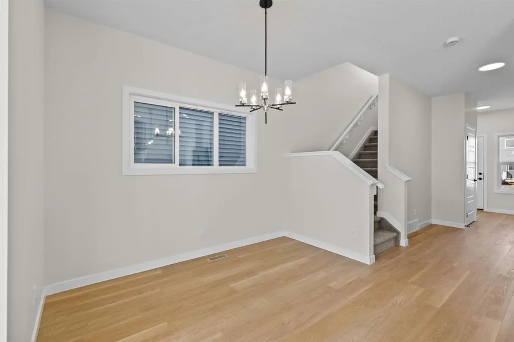 476 Lewiston Landing NE