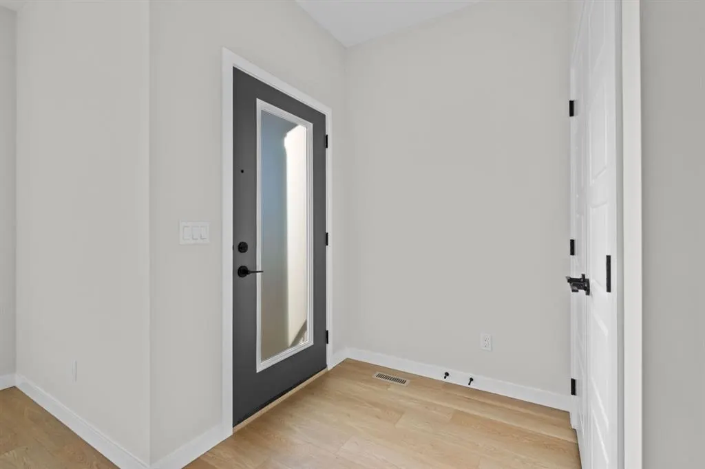 476 Lewiston Landing NE