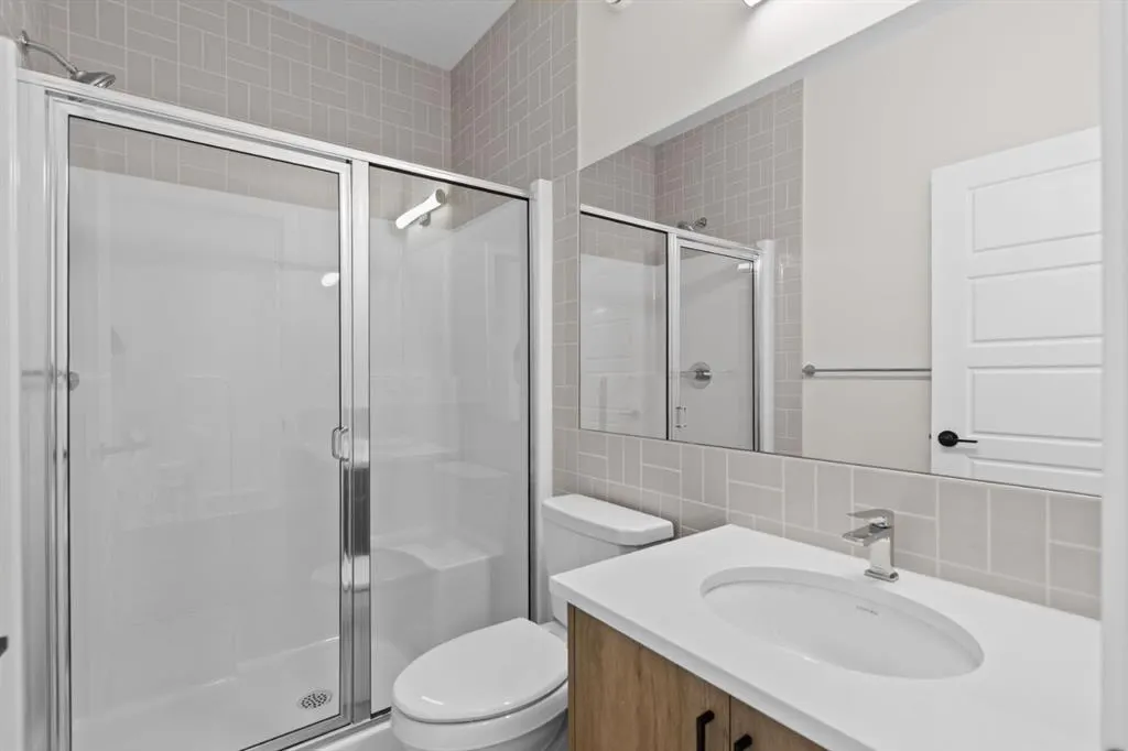 476 Lewiston Landing NE