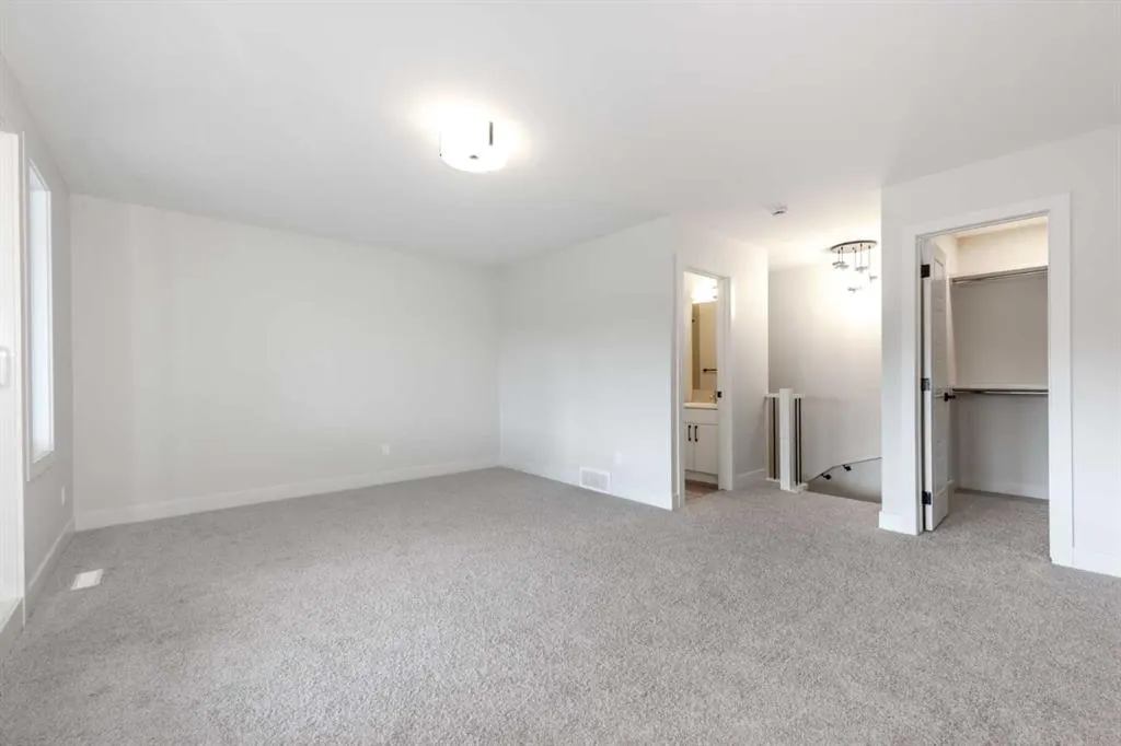 2635 1 Avenue NW, #2