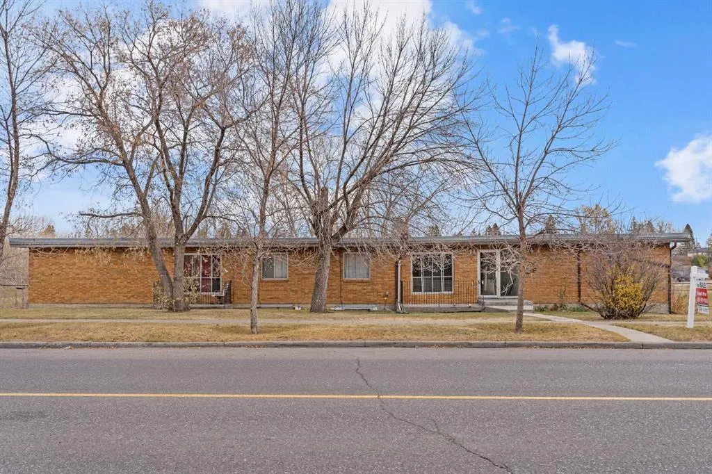 4328 4 Street NW, #205