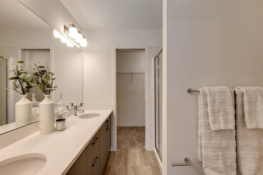 230 Copperleaf Way SE