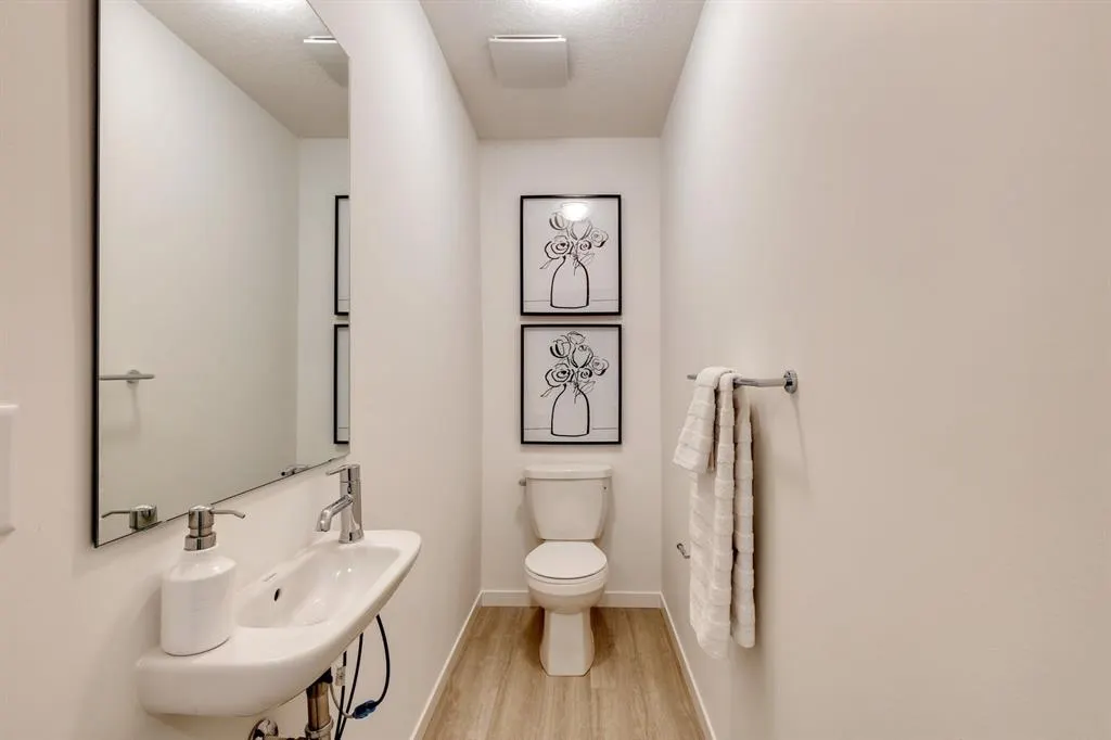 230 Copperleaf Way SE