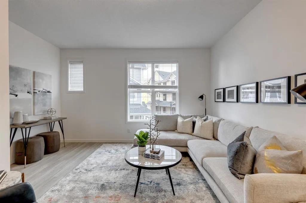 230 Copperleaf Way SE