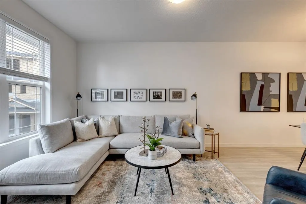 230 Copperleaf Way SE