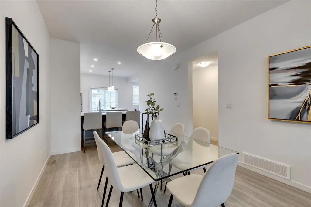 230 Copperleaf Way SE