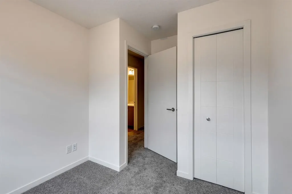 230 Copperleaf Way SE