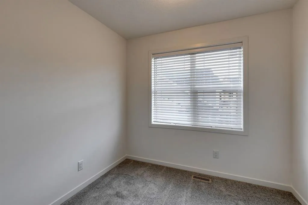 230 Copperleaf Way SE