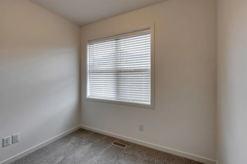 230 Copperleaf Way SE