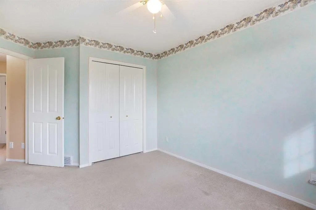 29 Spring Crescent SW