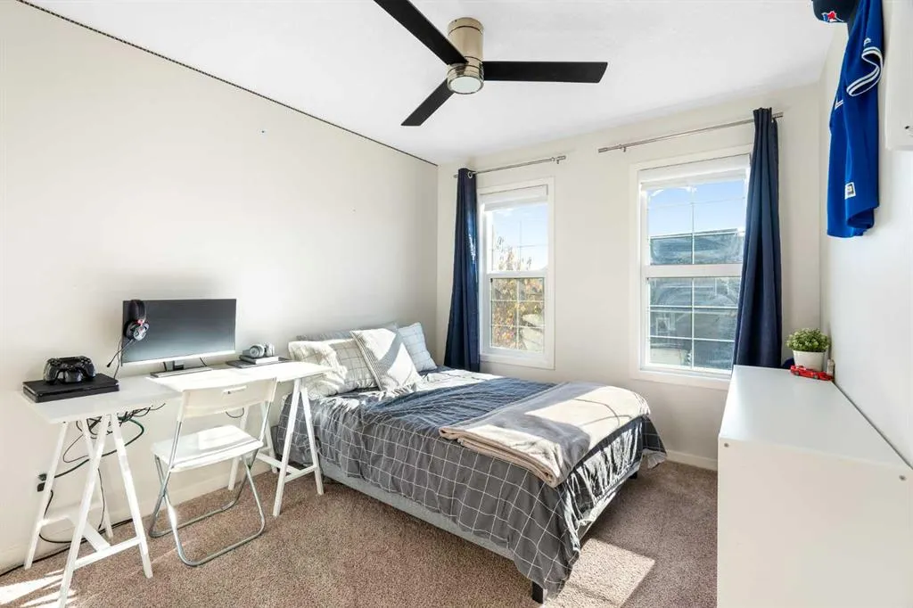 163 Cranarch Landing SE