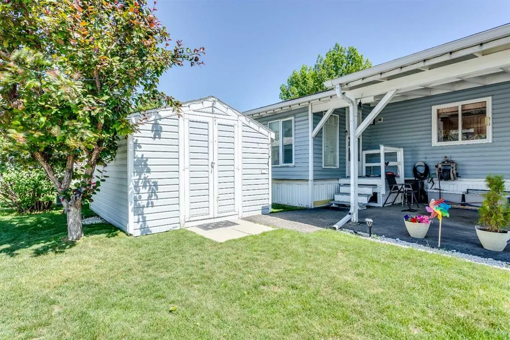 99 Arbour Lake Road NW, #62