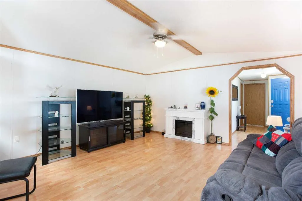 99 Arbour Lake Road NW, #62