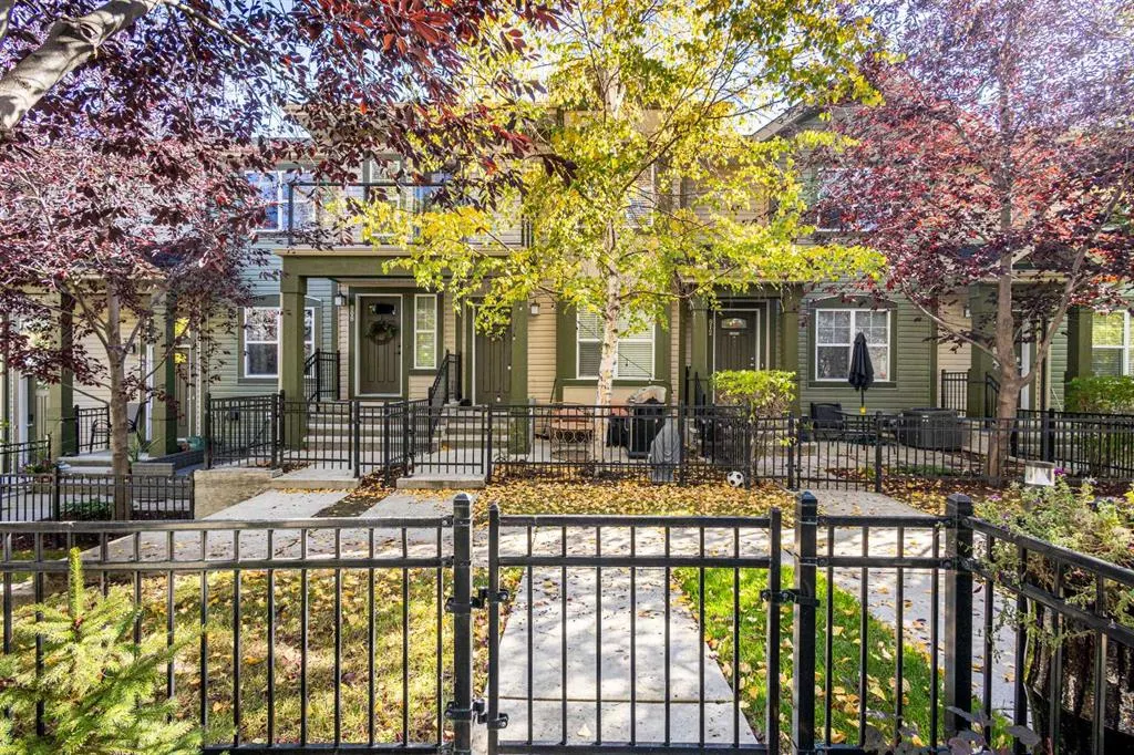 619 Mckenzie Towne Square SE