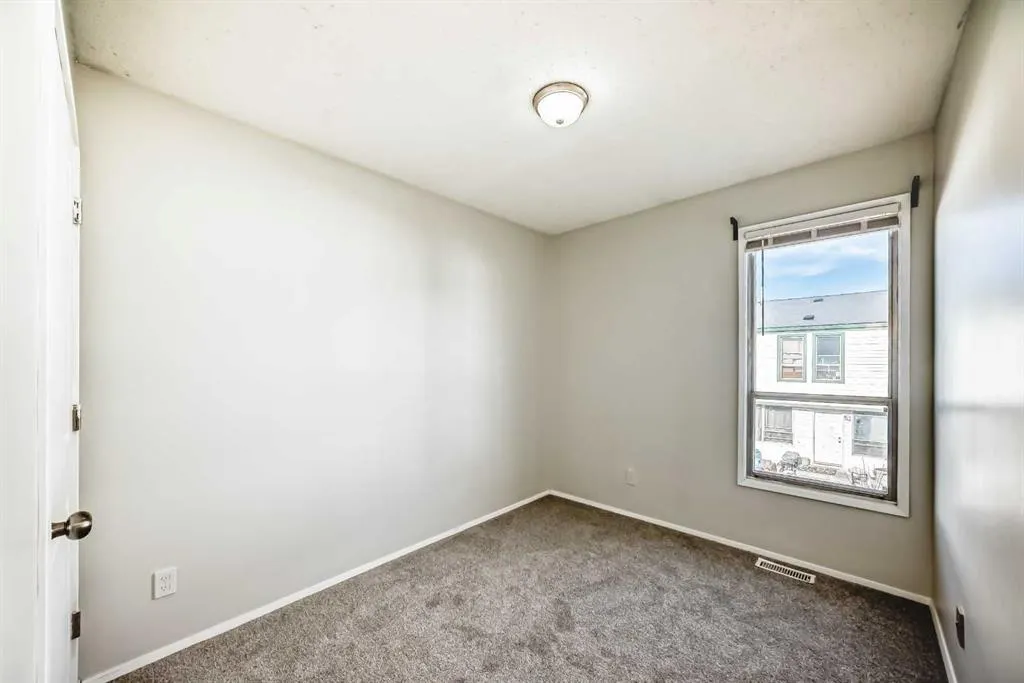 120 Pennsylvania Road SE