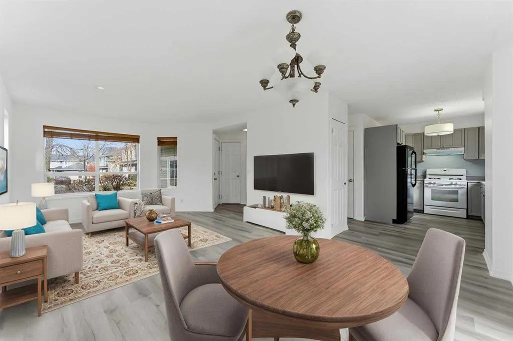 55 Fairways Drive NW, #118