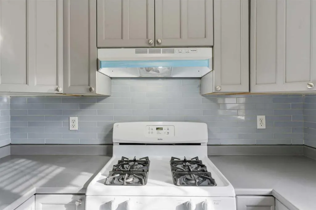 55 Fairways Drive NW, #118