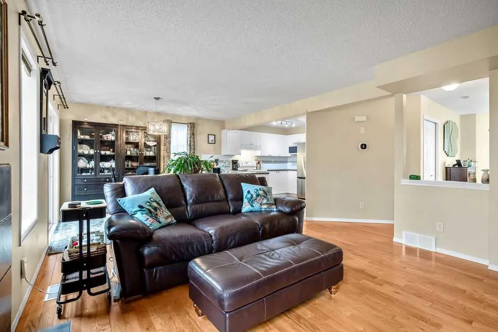 85 Bridleridge Road SW